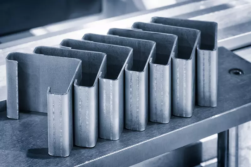 فلزات خمکاری شده