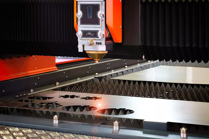 برش سی ان سی لیزر