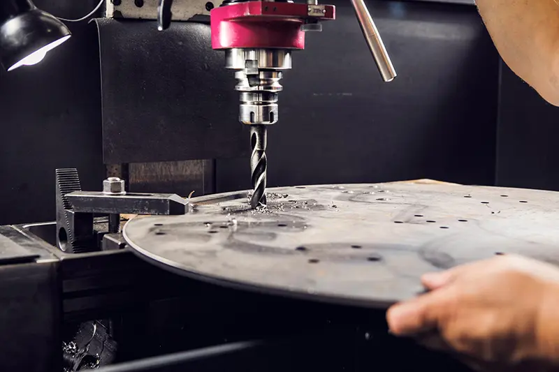 خدمات سوراخکاری با دریل